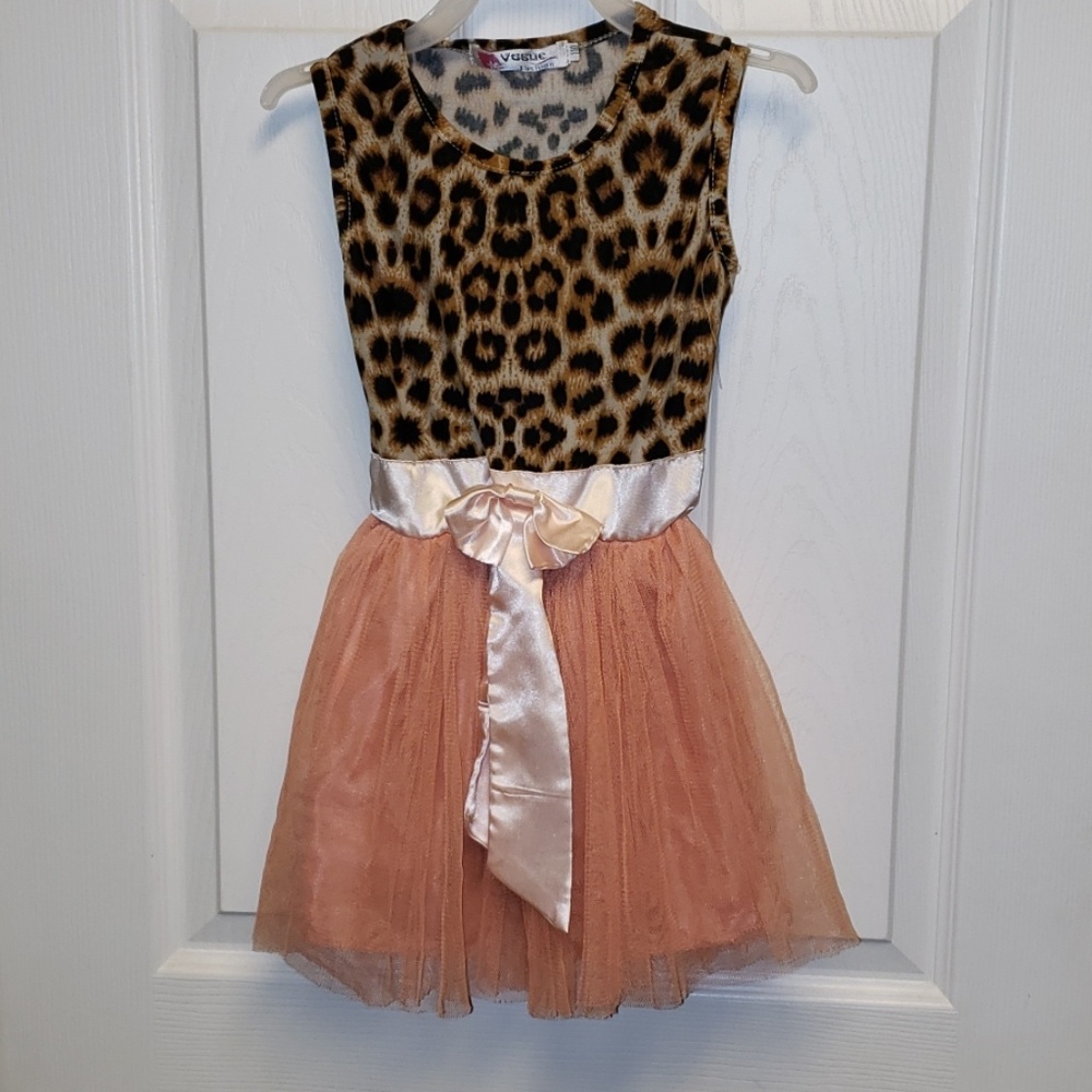 Cute little girls dress for the summer